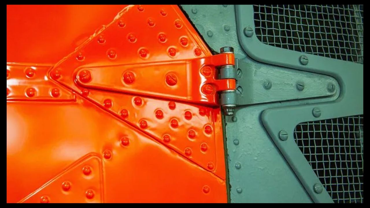 Door Hinge for Orange Sort Of